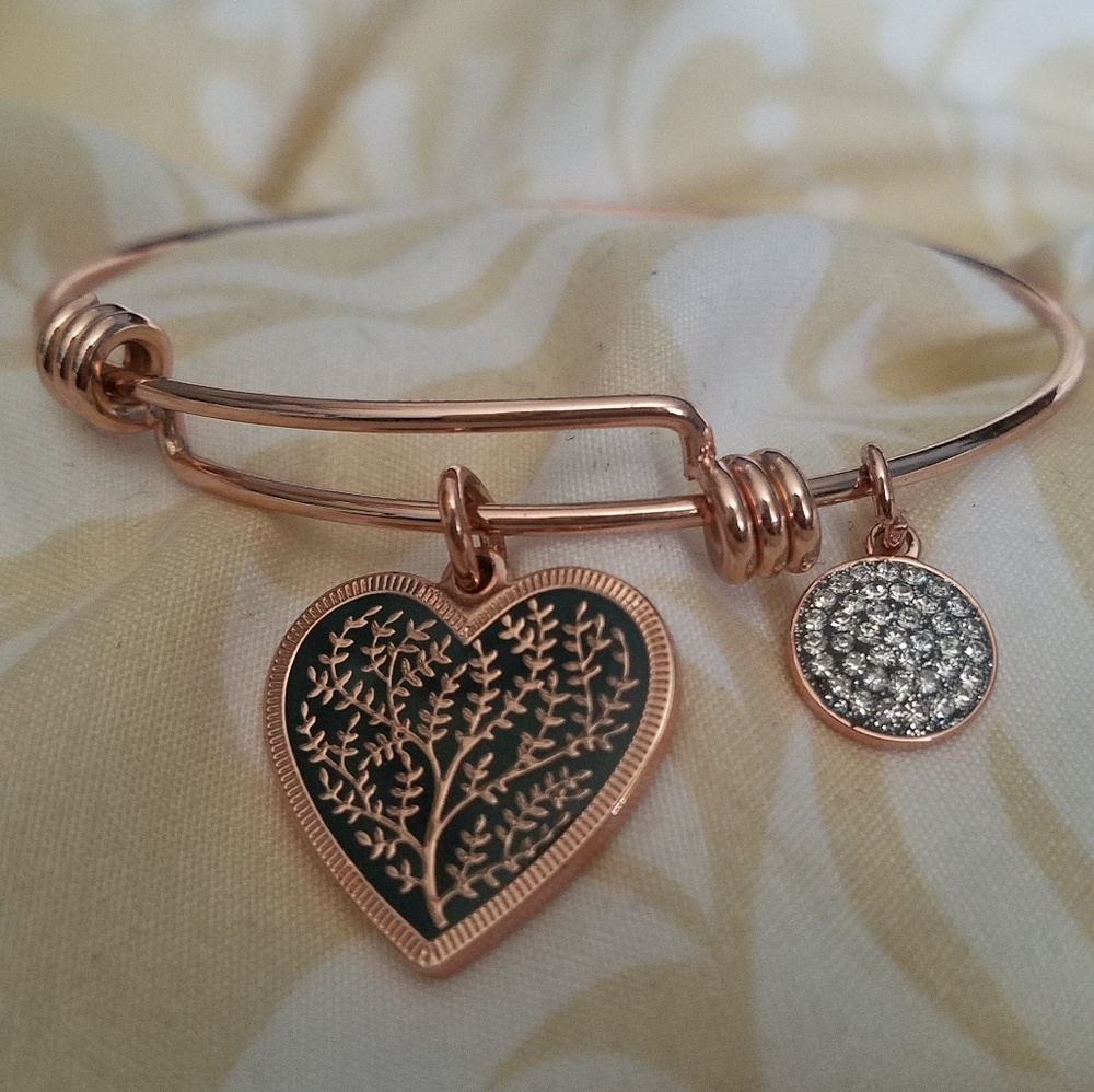 Rose Gold Heart Bangle Bracelet